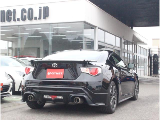 ８６ ＧＴリミテッド　ＴＲＤフルエアロ　アプライドＤ　クルーズコントロール　オートライト　ＨＩＤヘッドライト　ハーフレザーシート　シートヒーター　純正１７インチアルミ　純正ＳＤナビ　ブルートゥース接続可　バックカメラ（2枚目）