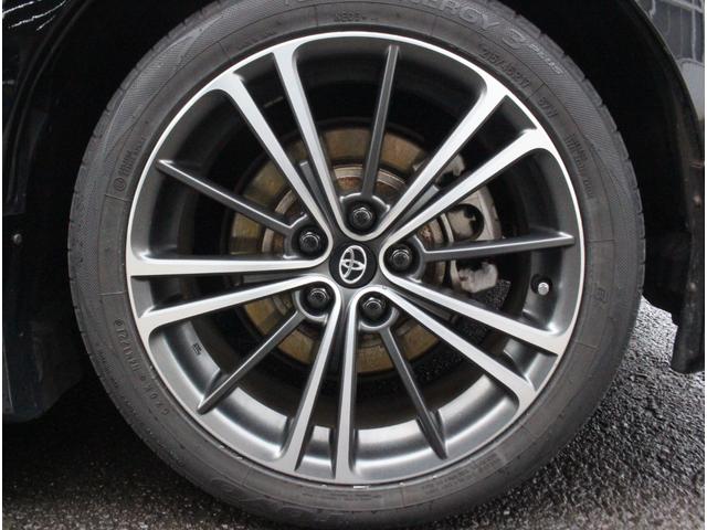 ８６ ＧＴリミテッド　ＴＲＤフルエアロ　アプライドＤ　クルーズコントロール　オートライト　ＨＩＤヘッドライト　ハーフレザーシート　シートヒーター　純正１７インチアルミ　純正ＳＤナビ　ブルートゥース接続可　バックカメラ（8枚目）