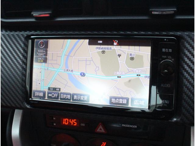 ８６ ＧＴリミテッド　ＴＲＤフルエアロ　アプライドＤ　クルーズコントロール　オートライト　ＨＩＤヘッドライト　ハーフレザーシート　シートヒーター　純正１７インチアルミ　純正ＳＤナビ　ブルートゥース接続可　バックカメラ（14枚目）