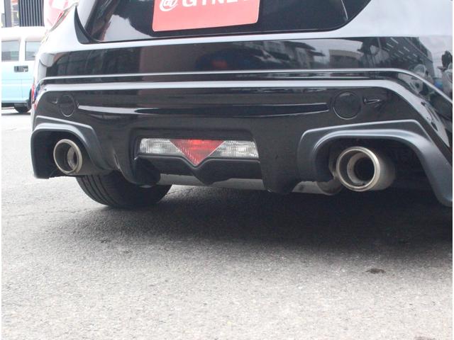 ８６ ＧＴリミテッド　ＴＲＤフルエアロ　アプライドＤ　クルーズコントロール　オートライト　ＨＩＤヘッドライト　ハーフレザーシート　シートヒーター　純正１７インチアルミ　純正ＳＤナビ　ブルートゥース接続可　バックカメラ（19枚目）