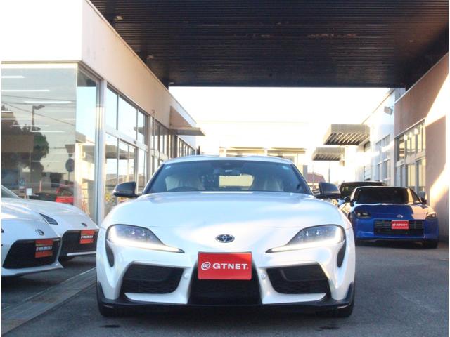 スープラ ＲＺ　ワンオーナー車　トヨタセーフティセンス　クルーズコントロール　プリクラッシュセーフティ　クリアランスソナー　ブラインドスポットモニター　レーンディパーチャーアラート　カラーＨＵＤ　ＪＢＬサウンド（5枚目）