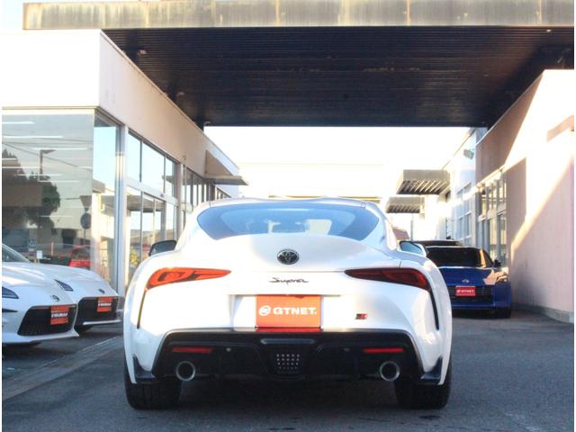 スープラ ＲＺ　ワンオーナー車　トヨタセーフティセンス　クルーズコントロール　プリクラッシュセーフティ　クリアランスソナー　ブラインドスポットモニター　レーンディパーチャーアラート　カラーＨＵＤ　ＪＢＬサウンド（6枚目）