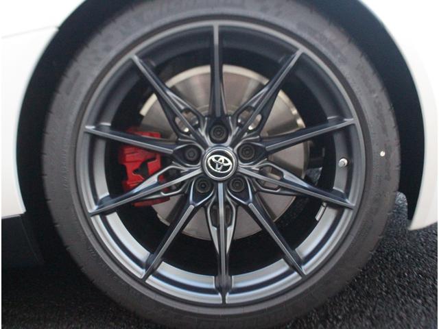 スープラ ＲＺ　ワンオーナー車　トヨタセーフティセンス　クルーズコントロール　プリクラッシュセーフティ　クリアランスソナー　ブラインドスポットモニター　レーンディパーチャーアラート　カラーＨＵＤ　ＪＢＬサウンド（8枚目）