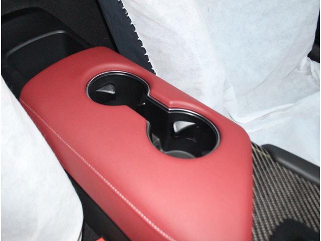 スープラ ＲＺ　ワンオーナー車　トヨタセーフティセンス　クルーズコントロール　プリクラッシュセーフティ　クリアランスソナー　ブラインドスポットモニター　レーンディパーチャーアラート　カラーＨＵＤ　ＪＢＬサウンド（27枚目）