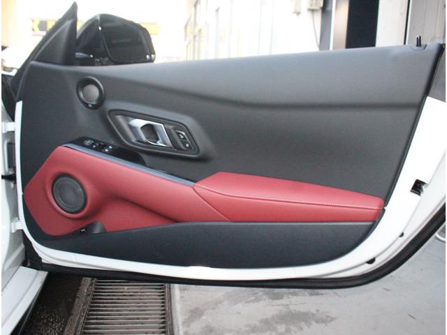 スープラ ＲＺ　ワンオーナー車　トヨタセーフティセンス　クルーズコントロール　プリクラッシュセーフティ　クリアランスソナー　ブラインドスポットモニター　レーンディパーチャーアラート　カラーＨＵＤ　ＪＢＬサウンド（31枚目）