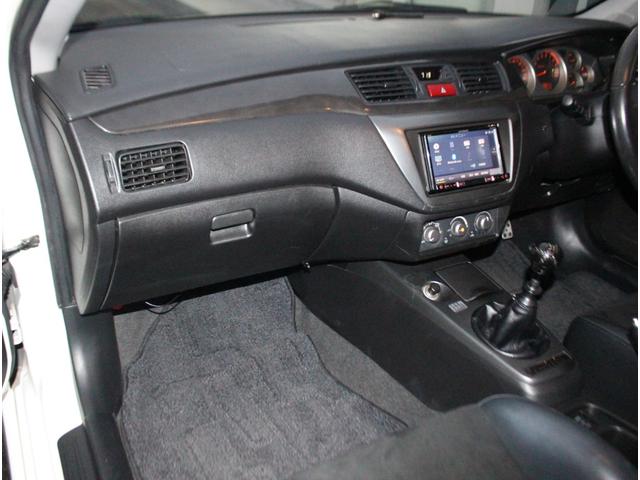 ランサー ＧＳＲエボリューションＩＸ　カロッツェリア楽ナビ　Ｂカメラ　地デジ　ＥＴＣ　Ｂカメラ　アペックスブースト計　グループＭエアクリ　ヨコハマ１７ＡＷ　オーリンズ車高調　ＨＫＳサクションパイプ　ＺＥＥＳプロジェクトマフラー（11枚目）