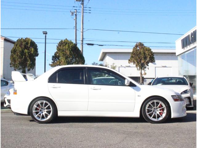 ランサー ＧＳＲエボリューションＩＸ　カロッツェリア楽ナビ　Ｂカメラ　地デジ　ＥＴＣ　Ｂカメラ　アペックスブースト計　グループＭエアクリ　ヨコハマ１７ＡＷ　オーリンズ車高調　ＨＫＳサクションパイプ　ＺＥＥＳプロジェクトマフラー（18枚目）