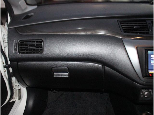 ランサー ＧＳＲエボリューションＩＸ　カロッツェリア楽ナビ　Ｂカメラ　地デジ　ＥＴＣ　Ｂカメラ　アペックスブースト計　グループＭエアクリ　ヨコハマ１７ＡＷ　オーリンズ車高調　ＨＫＳサクションパイプ　ＺＥＥＳプロジェクトマフラー（27枚目）