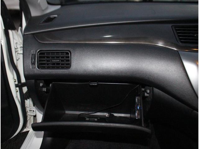 ランサー ＧＳＲエボリューションＩＸ　カロッツェリア楽ナビ　Ｂカメラ　地デジ　ＥＴＣ　Ｂカメラ　アペックスブースト計　グループＭエアクリ　ヨコハマ１７ＡＷ　オーリンズ車高調　ＨＫＳサクションパイプ　ＺＥＥＳプロジェクトマフラー（28枚目）