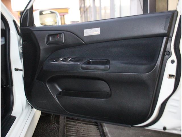 ランサー ＧＳＲエボリューションＩＸ　カロッツェリア楽ナビ　Ｂカメラ　地デジ　ＥＴＣ　Ｂカメラ　アペックスブースト計　グループＭエアクリ　ヨコハマ１７ＡＷ　オーリンズ車高調　ＨＫＳサクションパイプ　ＺＥＥＳプロジェクトマフラー（33枚目）