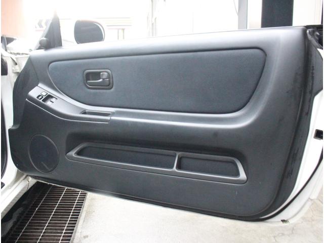 スカイライン ＧＴＳタイプＳ　後期　タイベル交換済　ＴＥＩＮ車高調　純正１５インチＡＷ　純正フロアマット　フロントフォグランランプ　オートエアコン　パワステ　パワーウィンドウ　Ｗエアバック　レギュラーガソリン仕様（28枚目）