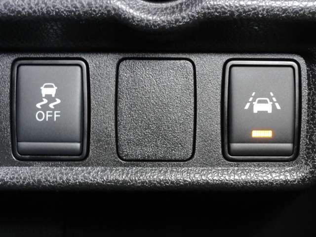 ノート １．２　ｅ－ＰＯＷＥＲ　Ｘ　純正メモリーナビ　アラウンドビューモニタ　３６０°カメラ　記録簿付　Ｒカメラ　運転席助手席エアバック　レーンキープ　ＡＵＴＯエアコン　１オーナー　盗難防止システム　ナビＴＶ　ＡＷ　サイドカメラ　運転席エアバッグ　キーレスエントリー　ドラレコ（20枚目）