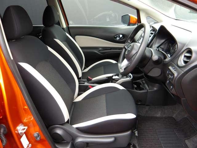 ノート 1.2 e-POWER X 純正メモリーナビ アラウンドビューモニタ 360°カメラ Rカメラ 運転席助手席エアバック レーンキープ AUTOエアコン 盗難防止システム ナビTV サイドカメラ 運転席エアバッグ キーレスエントリー LEDヘッド ドラレコ パワステ(20枚目)