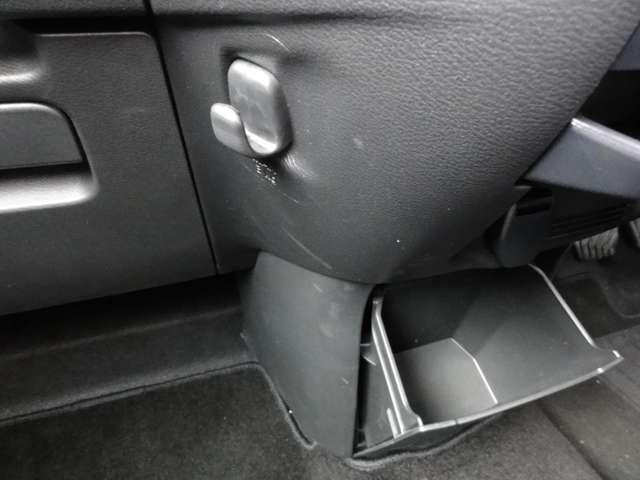 デイズ 660 ハイウェイスターGターボ 純正メモリーナビ 車線逸脱 インテリジェントアラウンドビューモニター LED ナビTV 記録簿 ドライブレコーダー スマートキー エアバック キーフリー サイドカメラ バックカメラ パワーステアリング メモリーナビ(19枚目)