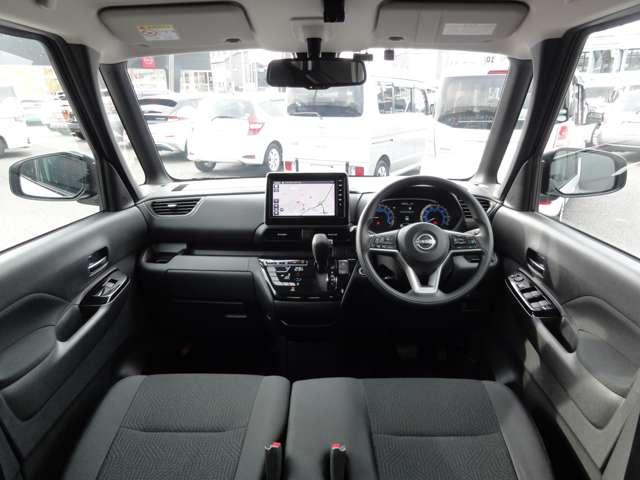 ルークス 660 ハイウェイスターX プロパイロット エディション 純正メモリーナビ 左右パワースライドドア アイドリング イモビ パノラマモニター 助手席エアバッグ 衝突軽減ブレーキ PW ナビ&TV 1セグ LEDヘッドライト LDW スマートキー ETC ワンオーナー車 PS(4枚目)