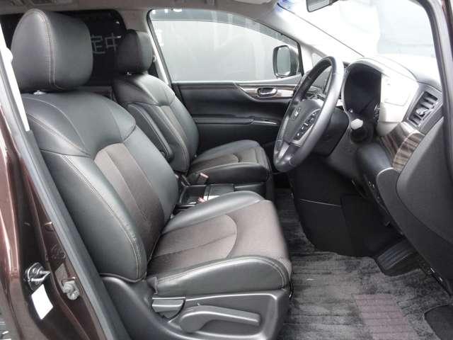 エルグランド 2.5 250ハイウェイスターS 純正メモリーナビ アルミホイル 点検記録簿 ドライブレコーダ ワンオ-ナ-車 クルコン インテリキー Bカメラ LEDヘッドランプ サイドカーテンエアバック 盗難防止 メモリーナビ ETC エアコン ナビTV ABS(17枚目)