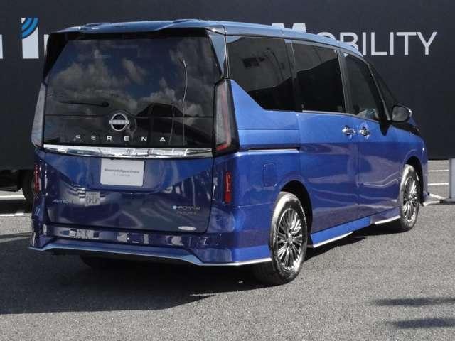 セレナ １．４　ｅ－４ＯＲＣＥ　ＡＵＴＥＣＨ　４ＷＤ　メーカーナビ／後席フリップダウンモニター／　４ＷＤ　ドラレコ（2枚目）