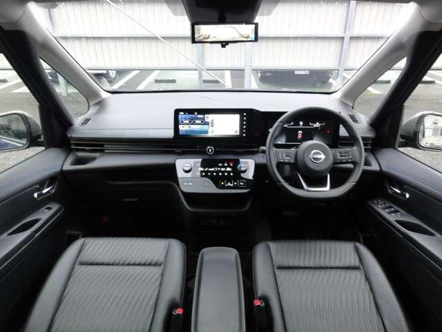 セレナ １．４　ｅ－４ＯＲＣＥ　ＡＵＴＥＣＨ　４ＷＤ　メーカーナビ／後席フリップダウンモニター／　４ＷＤ　ドラレコ（4枚目）