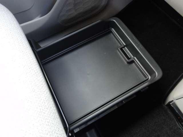 ルークス ６６０　Ｓ　純正ナビ（ＭＭ２２３Ｄ－Ｌ）／バックカメラ／ＥＴＣ２．０／　ワンセグＴＶ　衝突被害軽減装置　メモリナビ　アイドリングストップ車　ドラレコ　カーテンエアバッグ　車線逸脱防止　キーレスエントリーキー　Ｗエアバッグ　ＬＥＤライト　盗難防止装置　バックモニター　記録簿（18枚目）