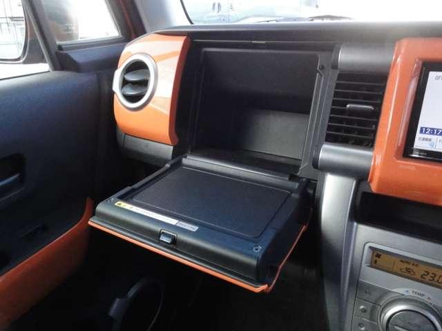 ハスラー ６６０　Ｇ　三菱製ナビ（ＮＲ－ＭＺ３３）／バックカメラ／衝突被　セキュリティー　スマキー　１セグＴＶ　キーレスエントリーシステム　パワーウィンドウ　ナビ・ＴＶ　Ｗエアバック　パワーステアリング　エアコン　エアＢ　ＡＢＳ　メモリナビ　衝突軽減ブレーキ付き　Ｂモニタ（10枚目）