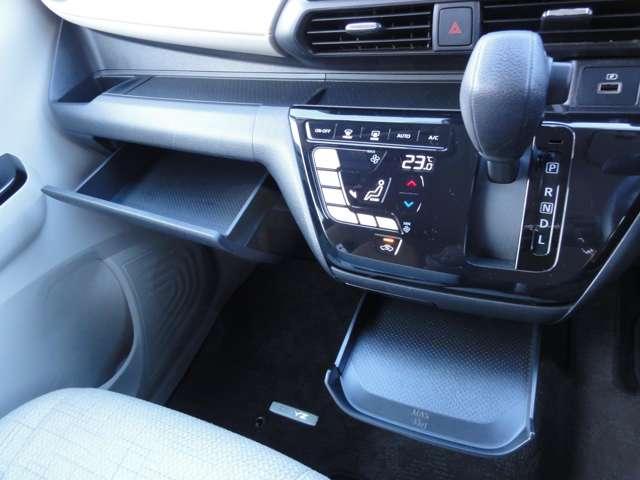 デイズ ６６０　Ｘ　純正ナビ（ＭＪ１２０Ｄ－Ｗ）／バックカメラ／ドラレコ　踏み間違え防止　スマートキー　イモビライザー　バックカメラ　１オーナー　レーンキープ　アイドリングストップ　ドライブレコーダー　キーレス　フルオートエアコン　ＬＥＤライト　ナビＴＶ　ＷＡＢ　記録簿（19枚目）