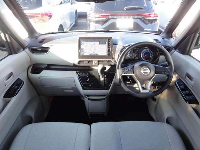 ルークス ６６０　Ｘ　純正メモリーナビ（ＭＭ２２３Ｄ－Ｌ）　フルセグＴＶ　アラモニ　前後衝突軽減ブレーキ　ワンオーナー車　車線逸脱防止　スマートキー　定期点検記録簿　キーフリー　ドライブレコーダー　ｉ－ｓｔｏｐ　フルオートエアコン　パワーウインドウ　ＬＥＤ　バックカメラ（4枚目）