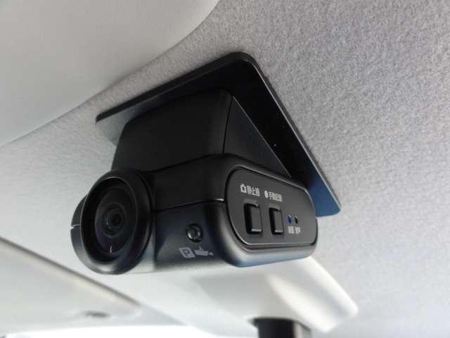 ルークス ６６０　Ｘ　純正メモリーナビ（ＭＭ２２３Ｄ－Ｌ）　フルセグＴＶ　アラモニ　前後衝突軽減ブレーキ　ワンオーナー車　車線逸脱防止　スマートキー　定期点検記録簿　キーフリー　ドライブレコーダー　ｉ－ｓｔｏｐ　フルオートエアコン　パワーウインドウ　ＬＥＤ　バックカメラ（8枚目）