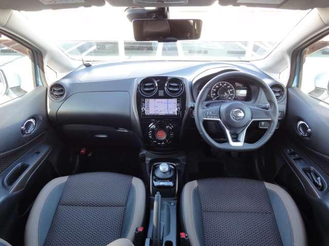 ノート １．２　ｅ－ＰＯＷＥＲ　メダリスト　純正ナビ（ＭＭ３１６Ｄ－Ｗ）　被害軽減ブレーキ　ＴＶナビ　ドライブレコーダ　バックモニター　インテリキー　アイドリングストップ　盗難防止装置　ＬＥＤランプ　車線逸脱警報システム　ワンオーナー　キーフリー　アルミホイール　ＥＴＣ（4枚目）