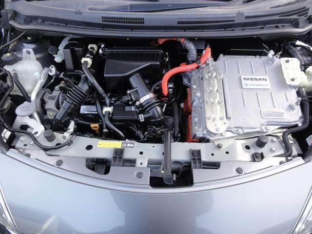 ノート １．２　ｅ－ＰＯＷＥＲ　Ｘ　シーギア　リミテッド　純正ナビ　レーンキープ　記録簿　ＬＥＤヘッド　エアコン　メモリーナビ　ＥＴＣ　エアバッグ　パワーウィンドウ　パワーステアリング　ＡＢＳ　アイドリングストップ　アルミホイール　ドラレコ　ワンオーナー　スマートキー（35枚目）