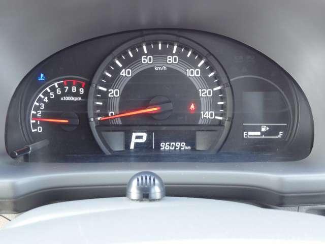 ＮＶ１００クリッパーバン ６６０　ＤＸ　ＧＬセーフティパッケージ　ハイルーフ　純正メモリーナビＴＶ／エマブレ／車線逸脱警報　デュアルカメラブレーキサポート　キーレスエントリーキー　フロントパワーウインドウ　運転席エアバック　ダブルエアバック　ＡＣ　パワステ　ドライブレコーダー（5枚目）