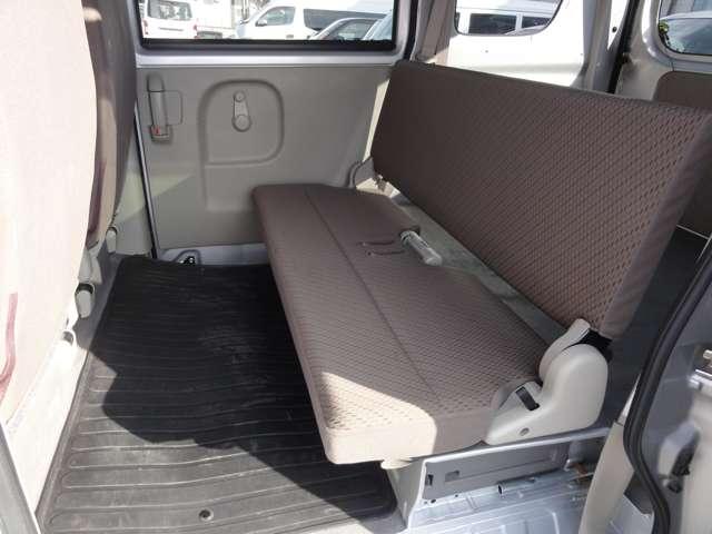 ＮＶ１００クリッパーバン ６６０　ＤＸ　ＧＬセーフティパッケージ　ハイルーフ　純正メモリーナビＴＶ／エマブレ／車線逸脱警報　デュアルカメラブレーキサポート　キーレスエントリーキー　フロントパワーウインドウ　運転席エアバック　ダブルエアバック　ＡＣ　パワステ　ドライブレコーダー（22枚目）