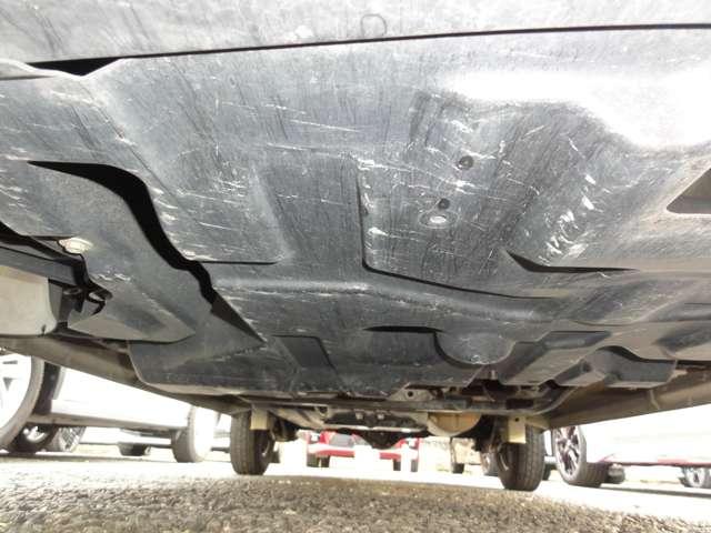 ＮＶ１００クリッパーバン ６６０　ＤＸ　ＧＬセーフティパッケージ　ハイルーフ　純正メモリーナビＴＶ／エマブレ／車線逸脱警報　デュアルカメラブレーキサポート　キーレスエントリーキー　フロントパワーウインドウ　運転席エアバック　ダブルエアバック　ＡＣ　パワステ　ドライブレコーダー（35枚目）