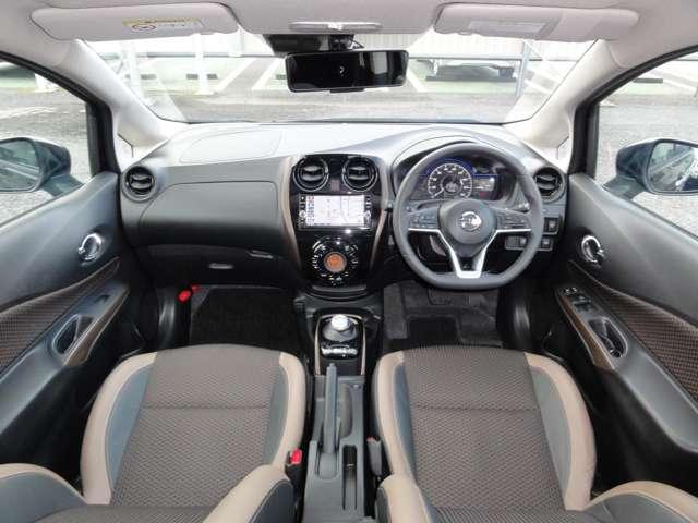 ノート 1.2 e-POWER メダリスト 純正ナビ(MM319D-W) メモリ-ナビ 衝突軽減B アラウンドビュ-モニタ- ATハイビーム オ-トエアコン Bカメラ イモビライザー インテリジェントキー ドライブレコーダ レーンアシスト(4枚目)