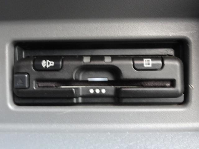 NV350キャラバンバン ロングDXターボ ディーゼル 4WD 5ドア 1.0t 3/6人乗り 純正純正メモリーナビ フルセグTV アラウンドビューM エマブレ リアヒーター キーレスエントリーキー(10枚目)