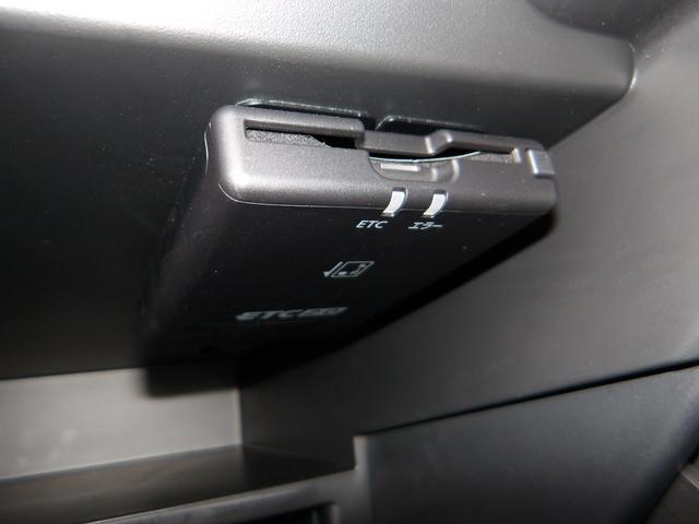 ノート ｅ－パワー　メダリスト　アラウンドビューＭ　ＬＥＤヘッドライト　Ｓルームミラー　純正メモリーナビ　フルセグＴＶ（11枚目）