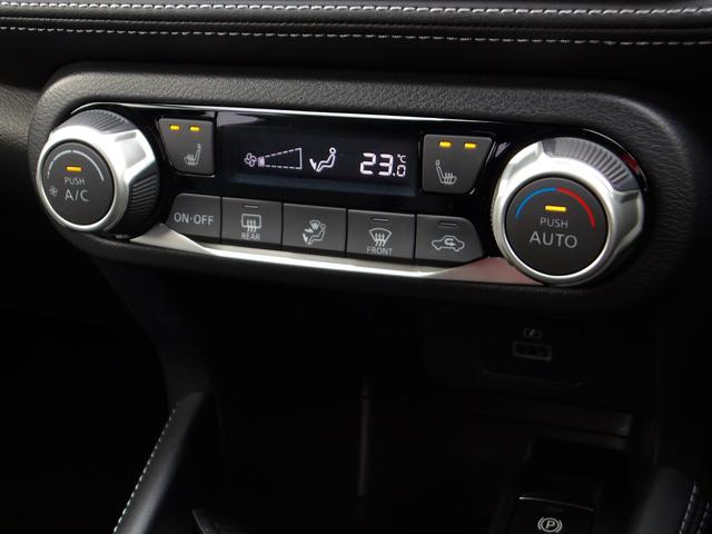 キックス Ｘ　ＦＯＵＲ　９０周年記念車　４ＷＤ　プロパイロット　アラウンドビューＭ　Ｓルームミラー　純正メモリーナビ　フルセグＴＶ　シートヒーター　ハンドルヒーター（9枚目）