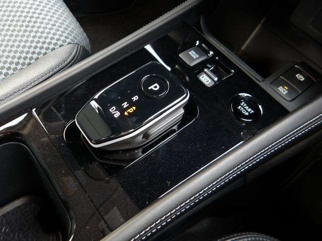 キックス Ｘ　ＦＯＵＲ　９０周年記念車　４ＷＤ　プロパイロット　アラウンドビューＭ　Ｓルームミラー　純正メモリーナビ　フルセグＴＶ　シートヒーター　ハンドルヒーター（23枚目）