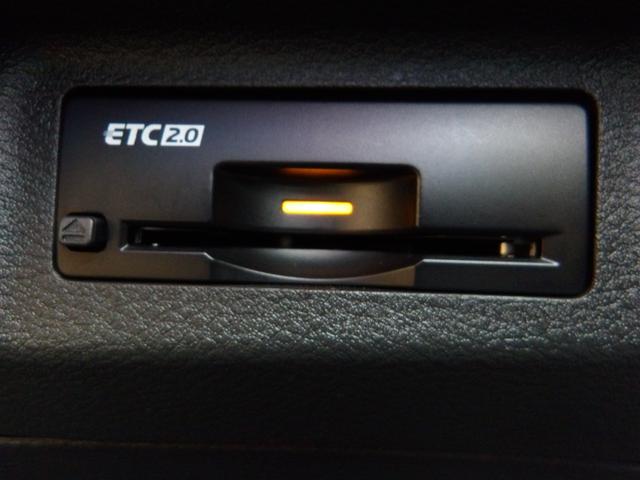 エクストレイル G e-4ORCE 4WD プロパイロット 本革シート サンルーフ 全席シートヒーター ハンドルヒーター メーカーナビ フルセグTV(9枚目)