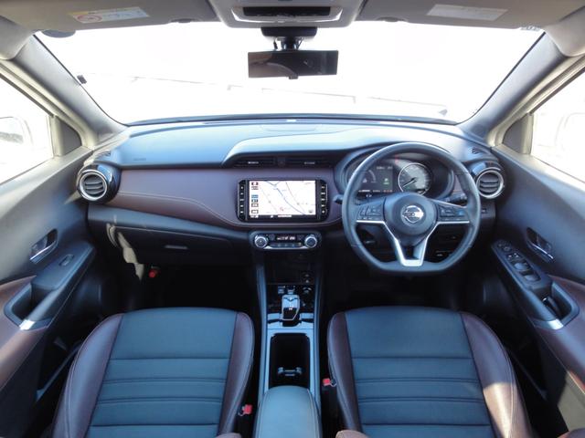 キックス Ｘ　ＦＯＵＲ　スタイルエディション　プロパイロット　４ＷＤ　純正メモリーナビ　フルセグＴＶ　アラウンドビューＭ　Ｓルームミラー　ハンドルヒーター　シートヒーター　ＬＥＤヘッドライト　インテリキー　ＥＴＣ２．０（4枚目）