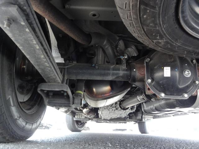 キャラバン ＳロングＤＸ　ハイルーフ　５ドア　３／６人乗り　１．０ｔ　パナソニック製メモリーナビ　フルセグＴＶ　エマージェンシーブレーキ　前後障害物センサー　パワステ　パワーウインドウ　エアコン　キーレスエントリー（32枚目）