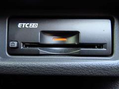 音声案内タイプＥＴＣ２．０装備☆最近はＥＴＣ搭載車専用の高速道路出入り口も増えてきました。ＥＴＣがあれば、キャッシュレスで料金所をノンストップで通過できます。 7