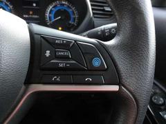 �ץ��ѥ����åȡ��ɥ饤�С������äƥ������롢�֥졼�������ƥ���󥰤򥯥��¦�Ǽ�ư���档��®ƻϩ�α�ž�Ǵ����륹�ȥ쥹�䡢Ĺ��Υ��ư������ϫ���ڸ�����ޤ��� 5