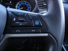 �ץ��ѥ����åȡ��ɥ饤�С������äƥ������롢�֥졼�������ƥ���󥰤򥯥��¦�Ǽ�ư���档��®ƻϩ�α�ž�Ǵ����륹�ȥ쥹�䡢Ĺ��Υ��ư������ϫ���ڸ�����ޤ��� 5