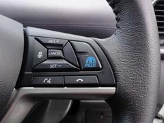 �ץ��ѥ����åȡ��ɥ饤�С������äƥ������롢�֥졼�������ƥ���󥰤򥯥��¦�Ǽ�ư���档��®ƻϩ�α�ž�Ǵ����륹�ȥ쥹�䡢Ĺ��Υ��ư������ϫ���ڸ�����ޤ��� 5