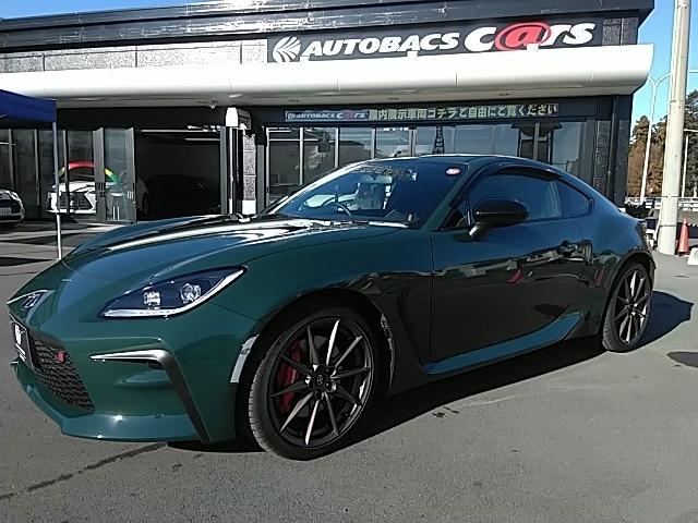 GR86 RZ ワンオーナー キーレス フルセグ ナビ&TV 17アルミホイール エアバッグ フル装備 助手席エアバッグ 衝突被害軽減システム ETC バックカメラ スマートキー 横滑り防止機能 シートヒーター(6枚目)