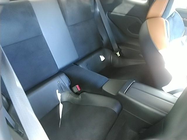 GR86 RZ ワンオーナー キーレス フルセグ ナビ&TV 17アルミホイール エアバッグ フル装備 助手席エアバッグ 衝突被害軽減システム ETC バックカメラ スマートキー 横滑り防止機能 シートヒーター(13枚目)