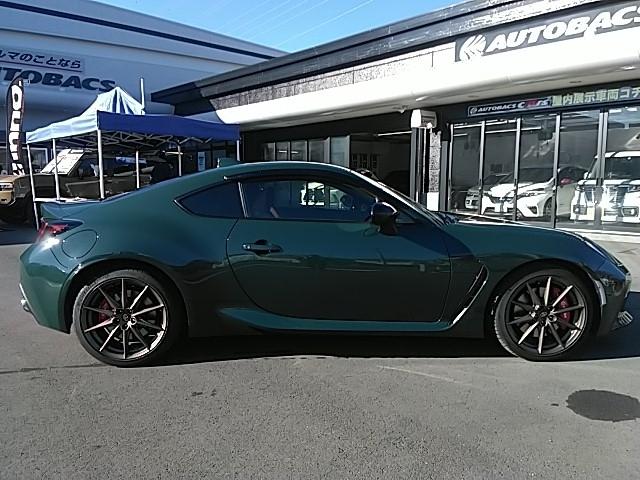 GR86 RZ ワンオーナー キーレス フルセグ ナビ&TV 17アルミホイール エアバッグ フル装備 助手席エアバッグ 衝突被害軽減システム ETC バックカメラ スマートキー 横滑り防止機能 シートヒーター(16枚目)