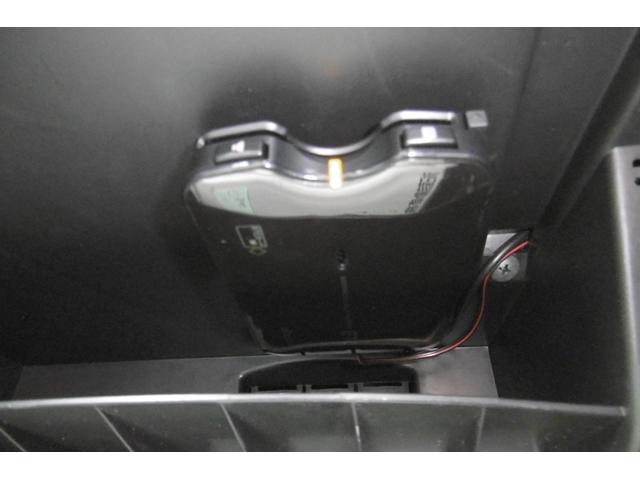 エクストレイル 　ダウンヒルアシストコントロール　社外ナビゲーション　バックカメラ　ｎａｖａｎキャリア　シートヒーター　ＥＴＣ（11枚目）
