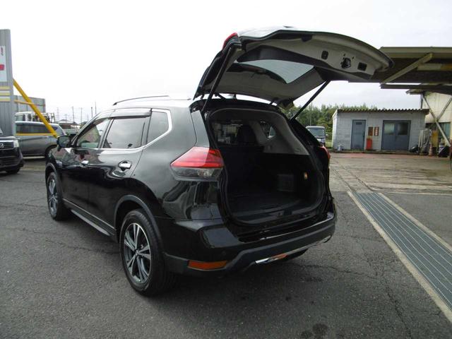 エクストレイル ２０Ｘ　衝突被害軽減ブレーキ　踏み間違い防止　ＥＴＣ　バックカメラ　Ｂｌｕｅｔｏｏｔｈオーディオ（13枚目）