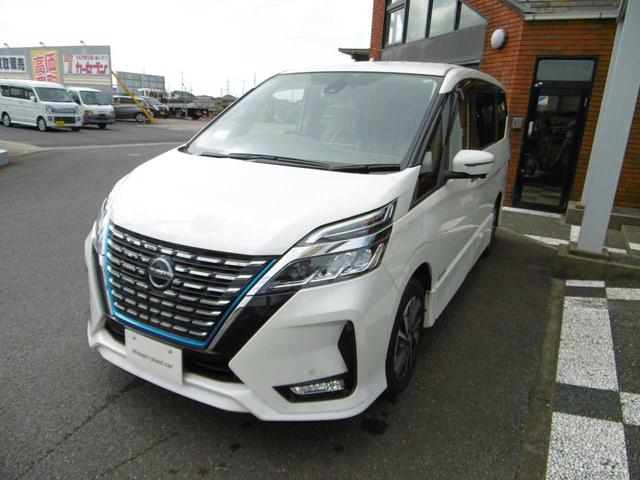 セレナ ｅ－パワー　ハイウェイスターＶ　後席モニター　プロパイロット　全周囲カメラ　両側オートスライドドア　衝突被害軽減ブレーキ　踏み間違い防止　ＥＴＣ　ハンズフリードア　純正ドラレコ（3枚目）